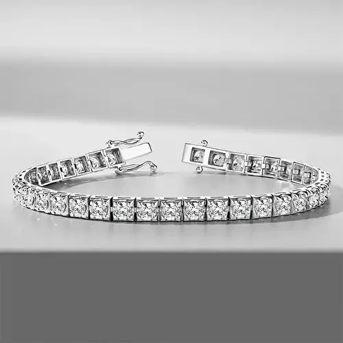 En Çok Tercih Edilen<br> Pırlanta Bileklikler